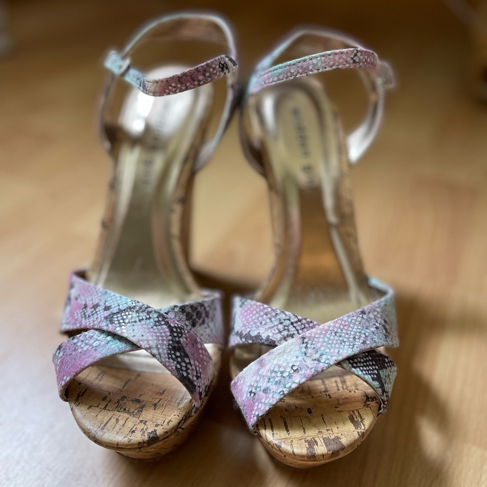madden girl platform heels size 9